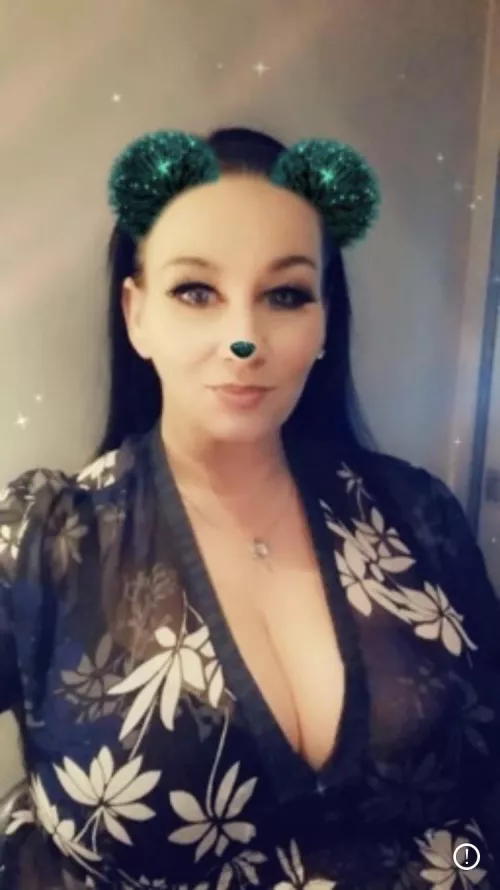 Got all the right curves in all the right places