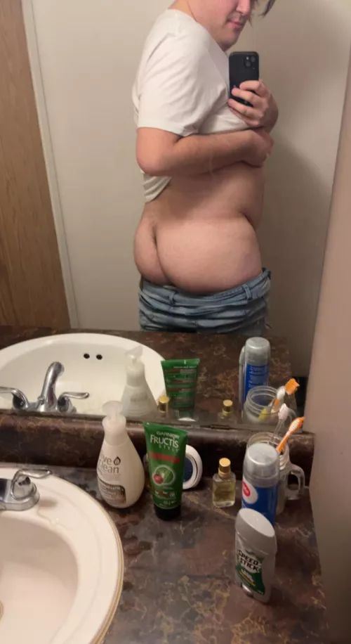 Happy Monday who wants some cake ;)