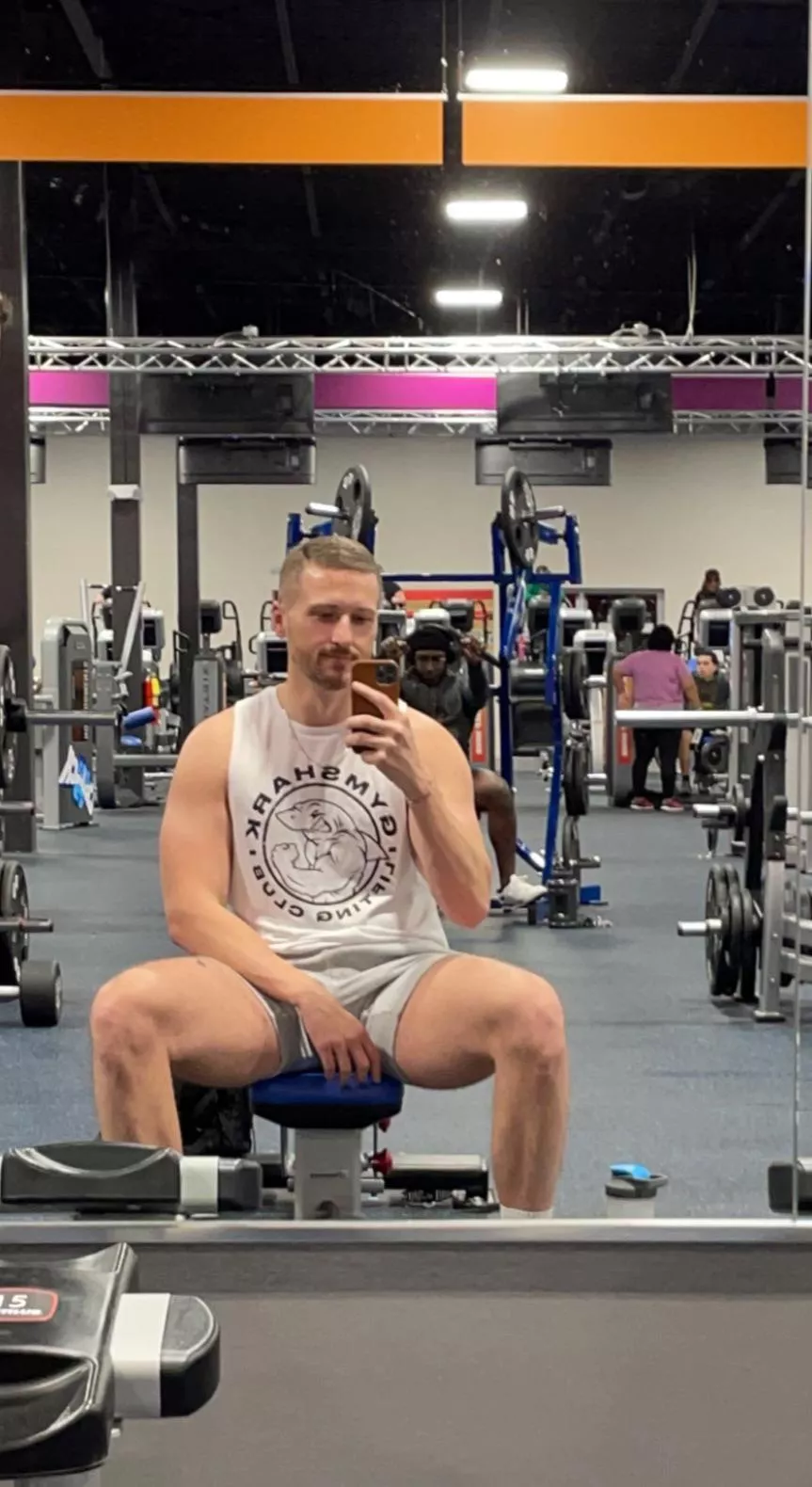 I have a love/hate relationship with the gym