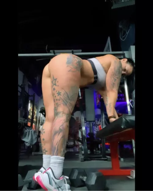 I hit some heavy squats this morning. What’s everyone else training?