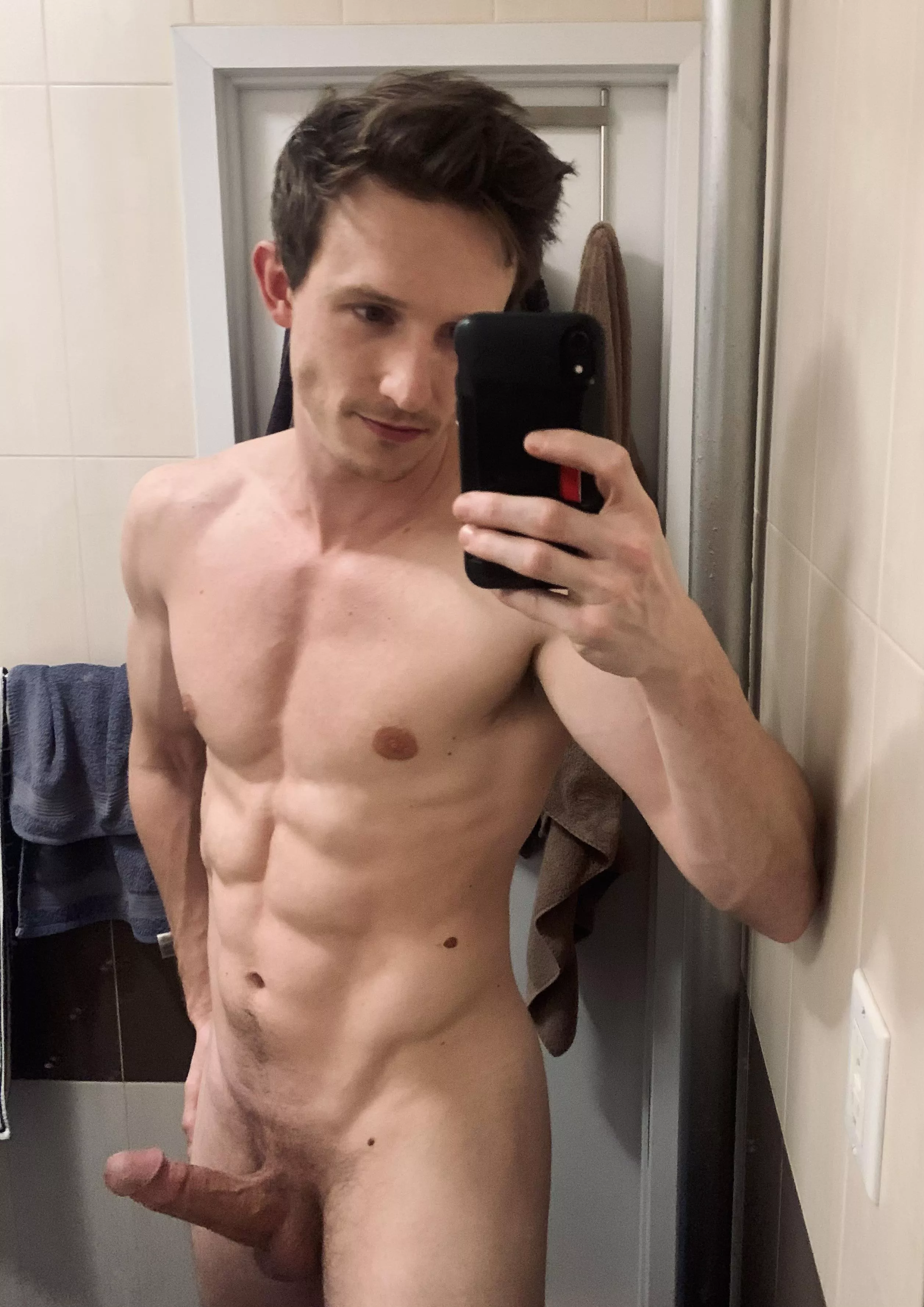 I hope this makes you horny