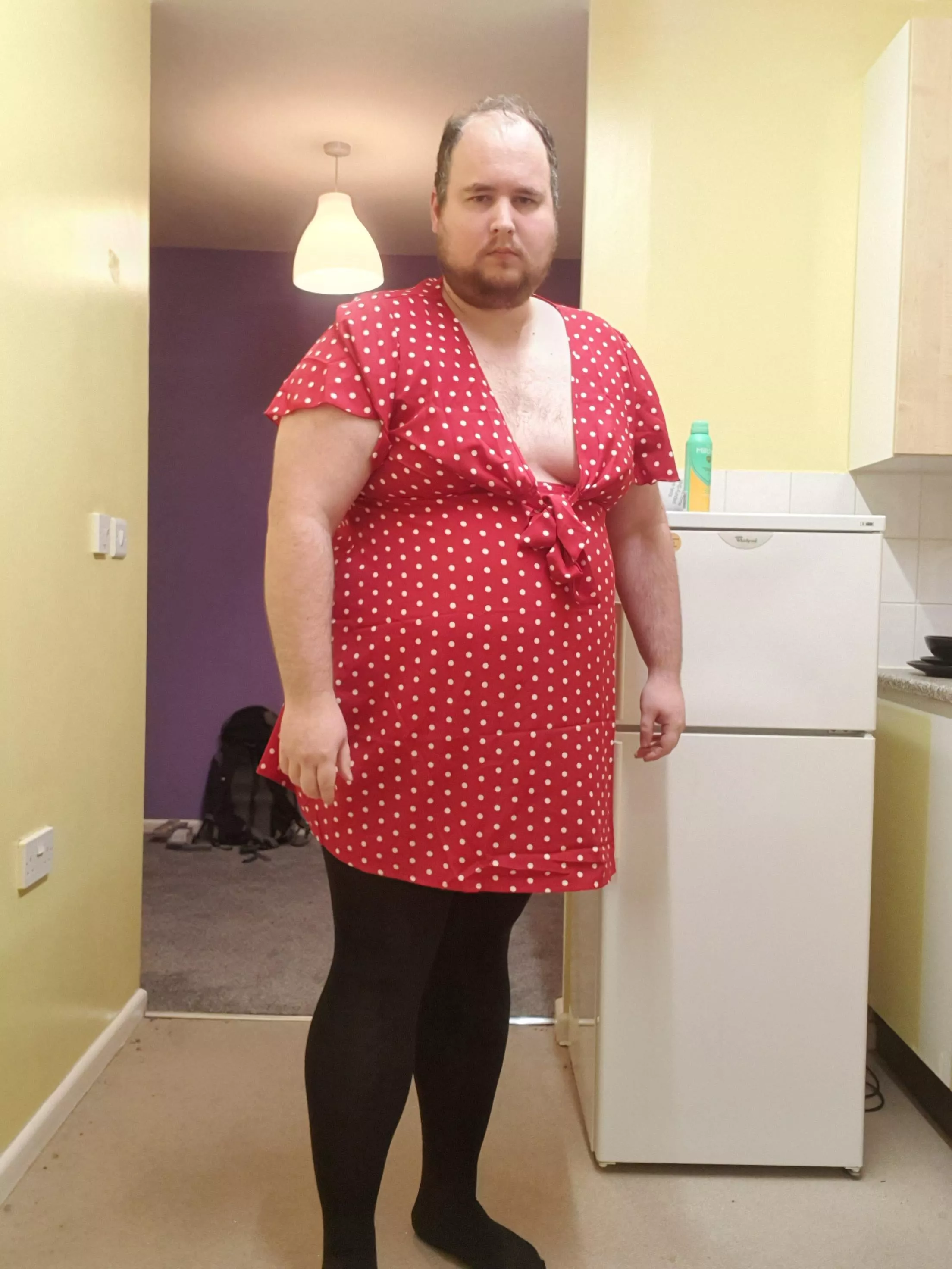 I'm gay but I'm a pushover because a woman used to humiliate me for fun. She made me buy tights, a dress and makeup and made me wear them every day. Humiliating 😳