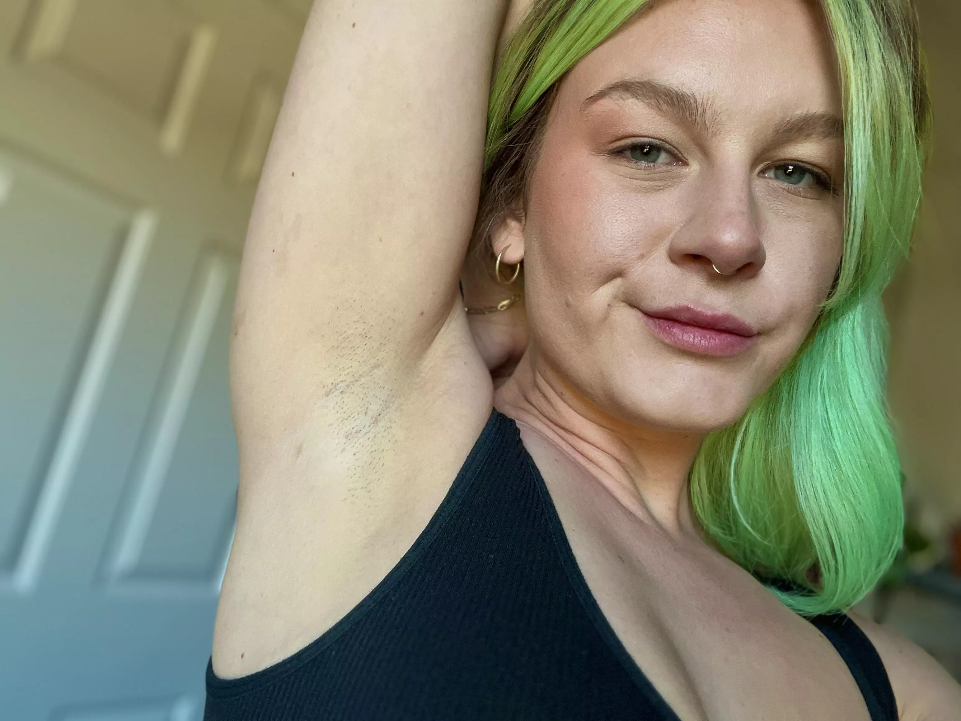 I’m ready for you to worship my lil stubbles