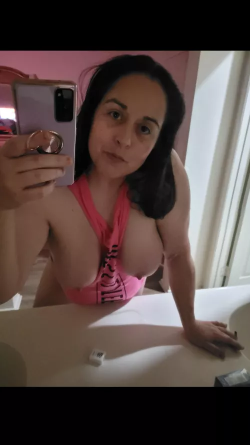 just waiting for you, baby 💋