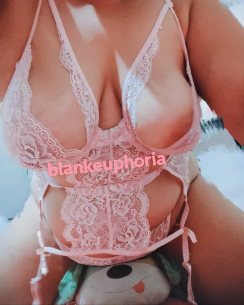 let me ride you until the lace (f)alls off,...