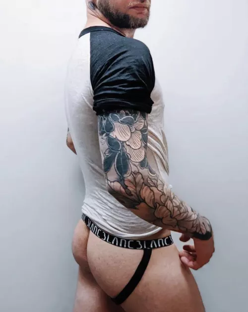 Little cheeky in here [37]