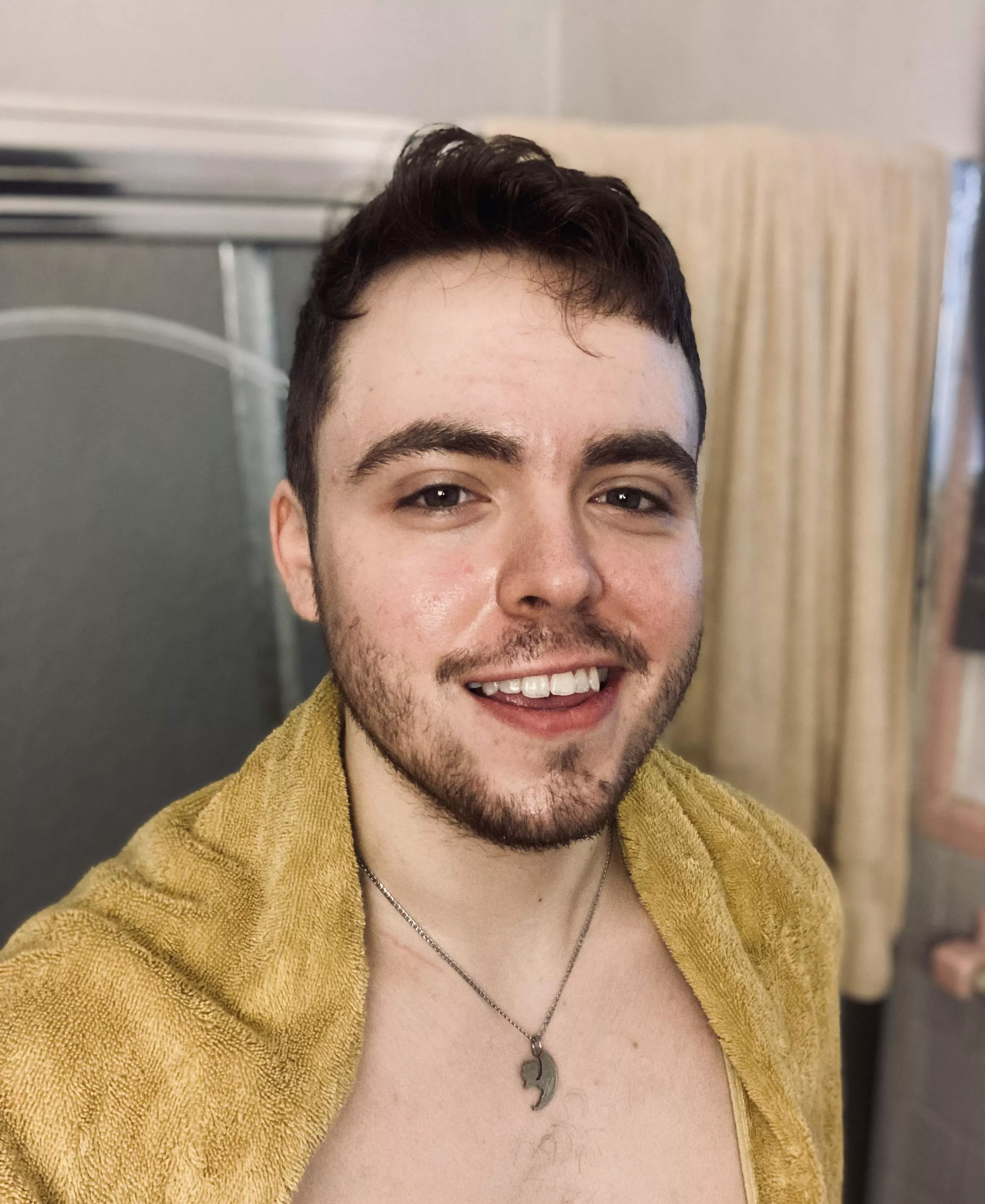 Middle of the day showers just hit different 😌☺️