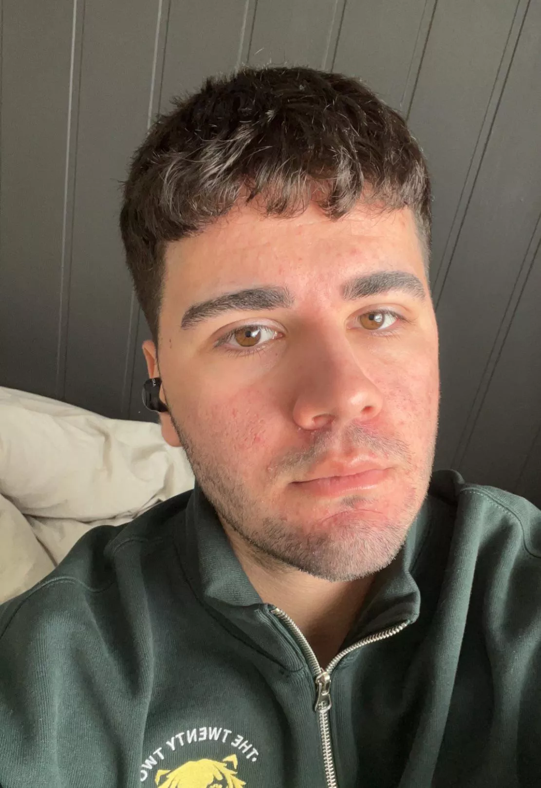 My friend is not a fan of this hair, whatcha thinking?