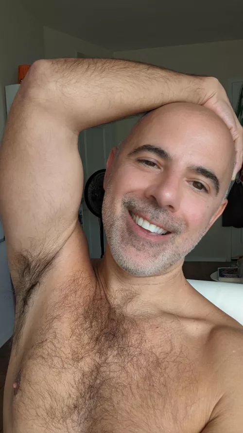 No shower in two days, want to come eat these out?