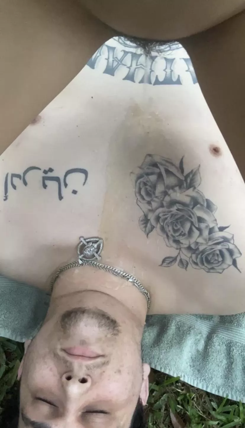 Peeing on him in public 🤭