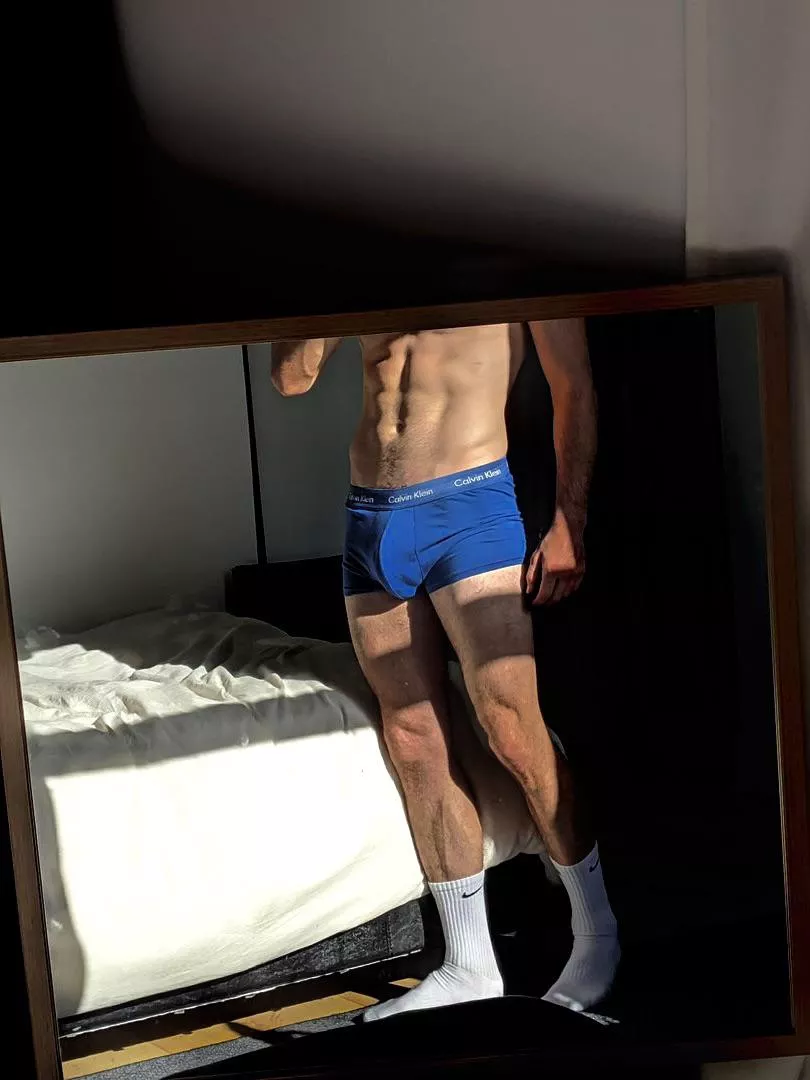 Rate (m)y 26 yo brazilian runner body