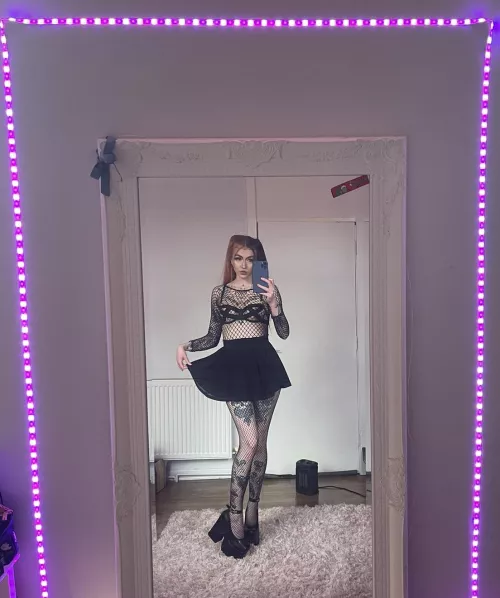 Say hi if you’d fuck me like this😋