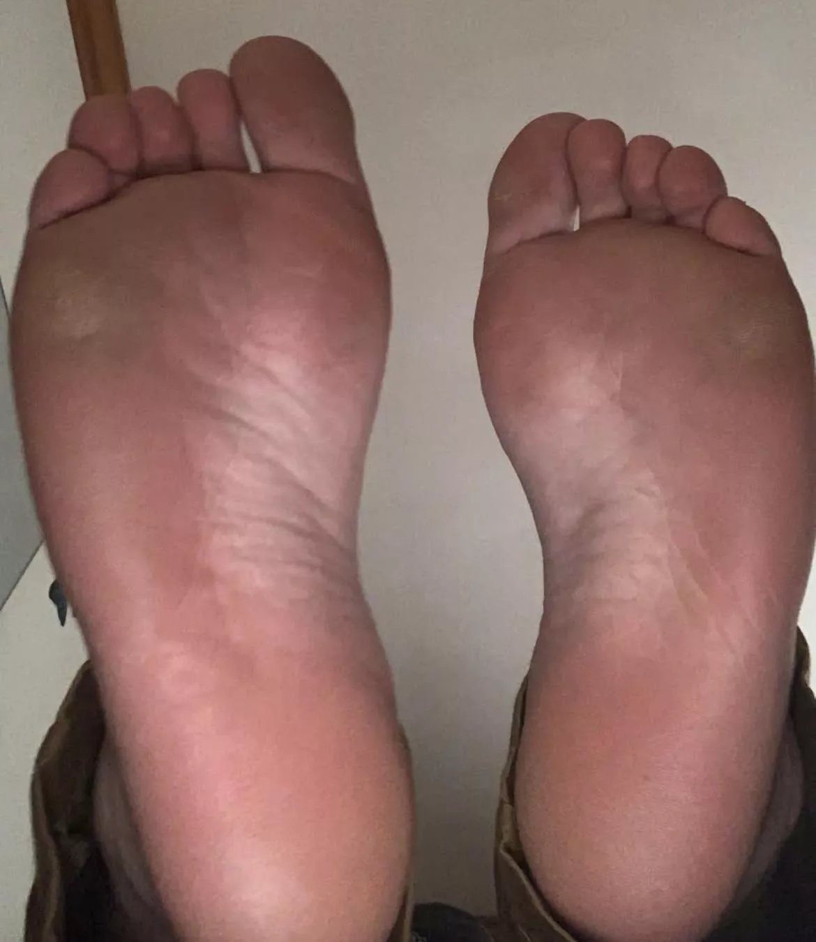 Size 13 Wide need a good licking