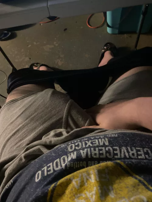 Take a peek at this gamer cock