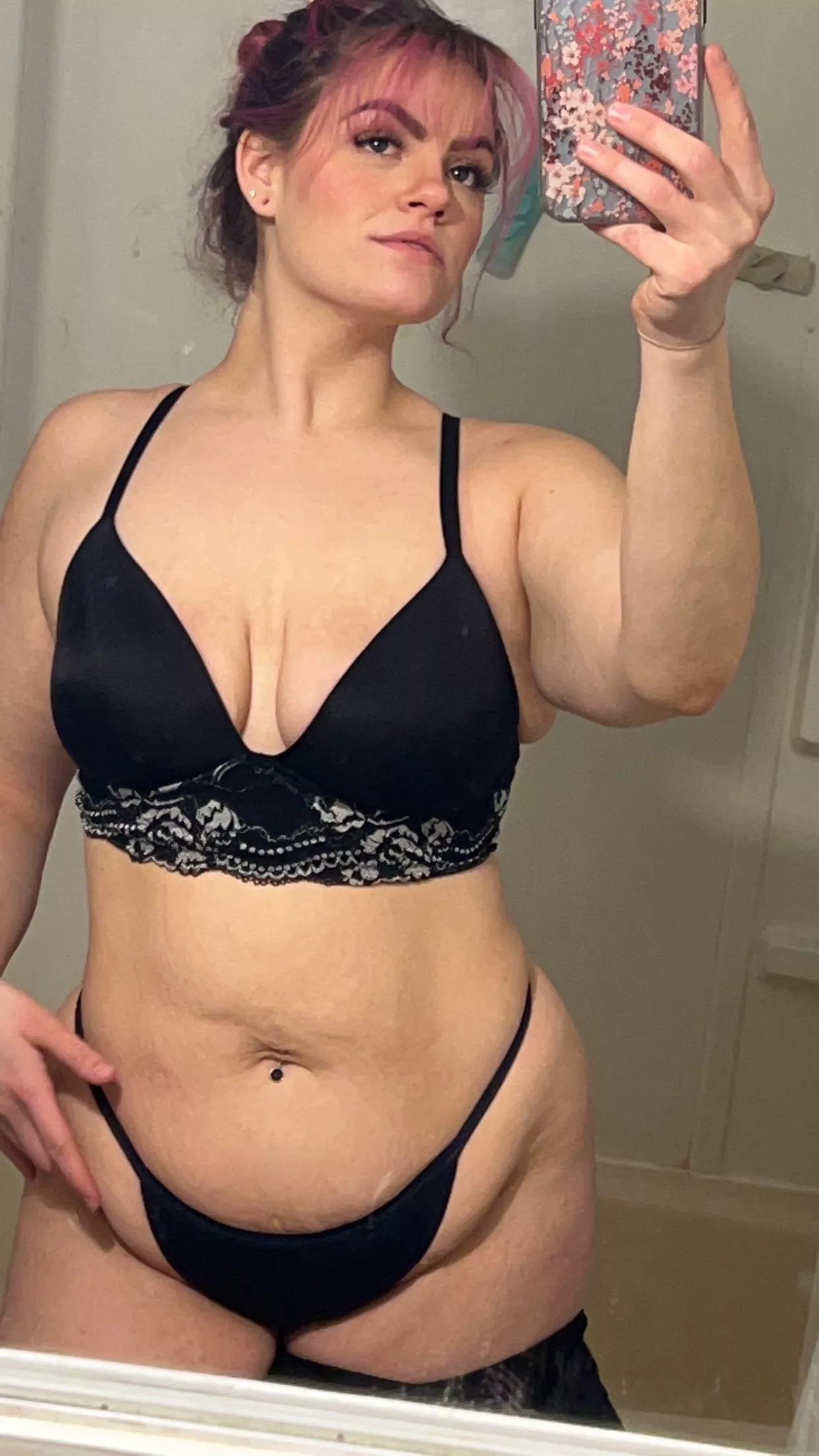 Thick and happy 🥰