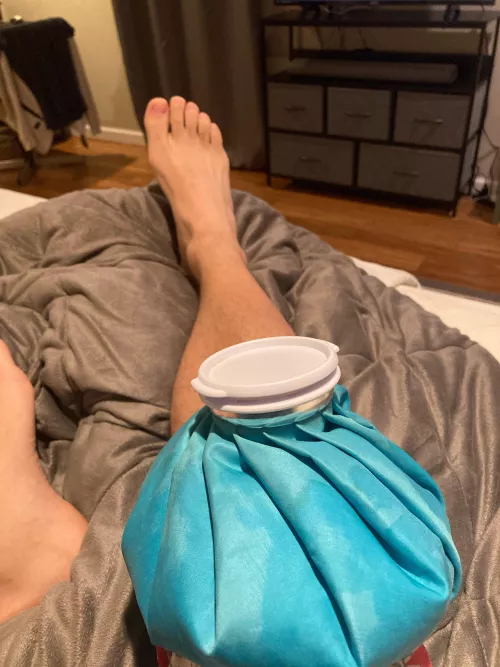 Who’s rubbing my foot while I ice my ankle? Went too hard in the gym today