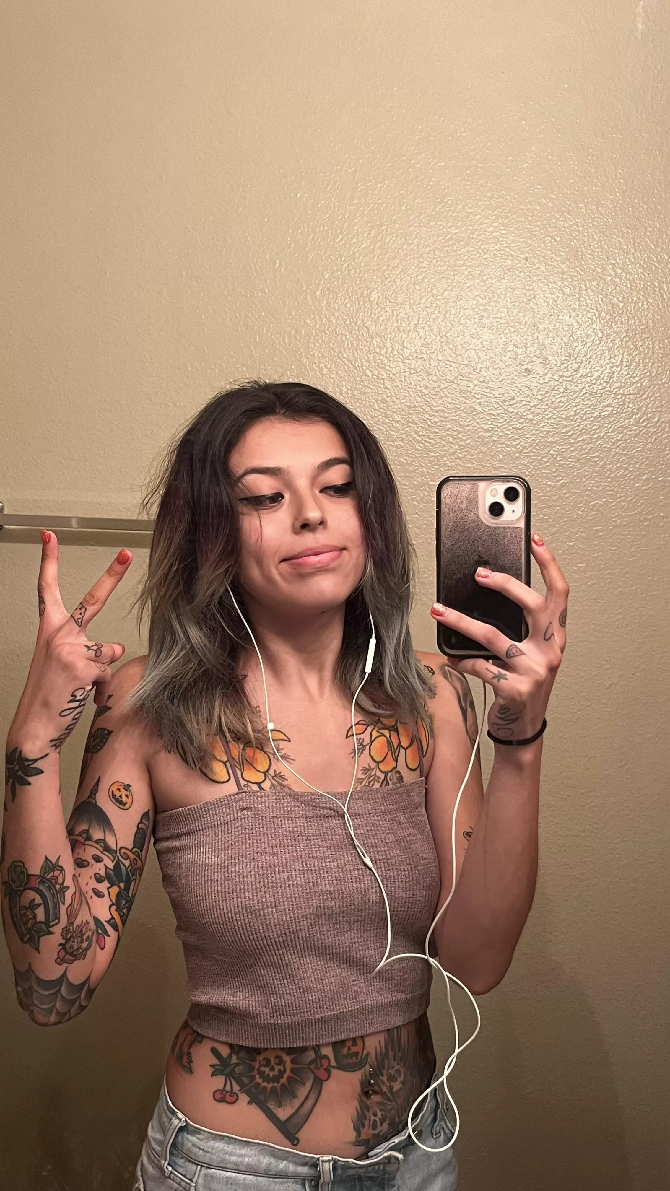 Will be brighter once I throw orange on but for a little before