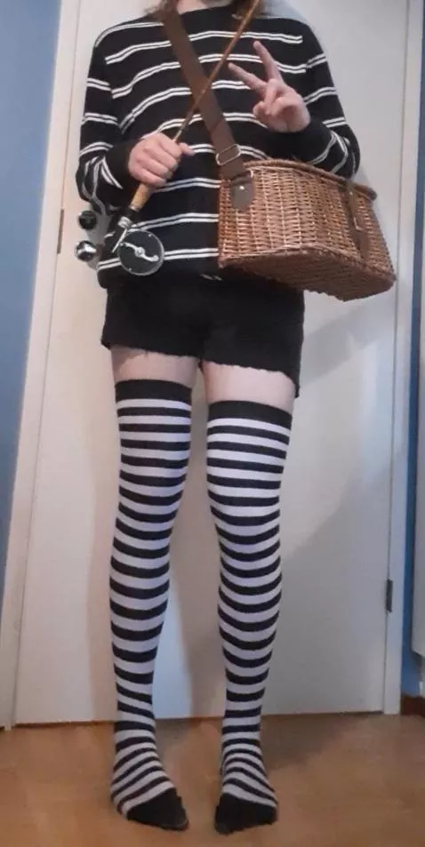 Would you go fishing with me? I have tied some special flies!!