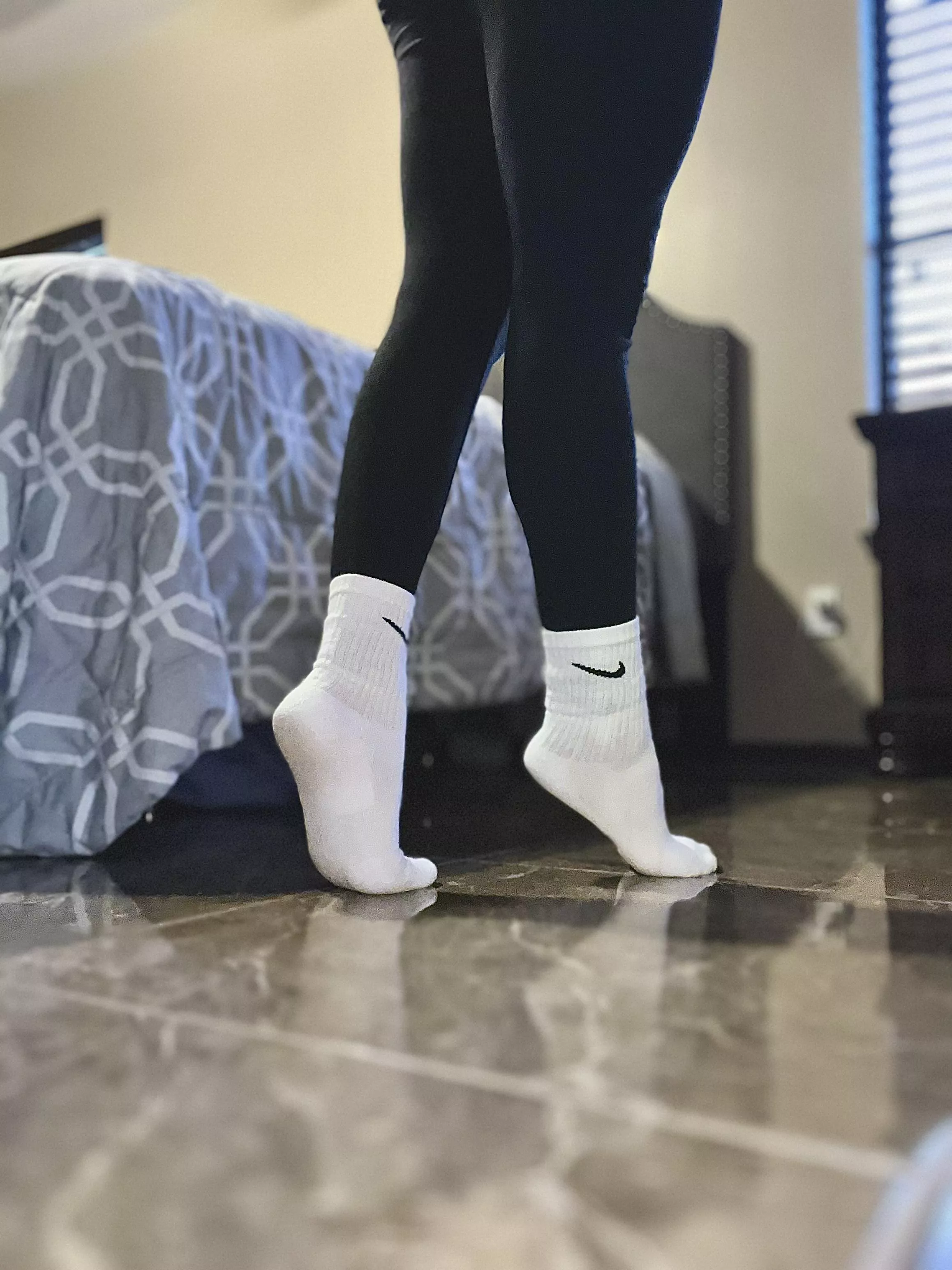 You can always find Nike Crew socks in my sock drawer 🖤🤍