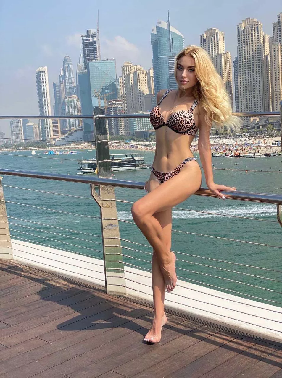 You like to undress me