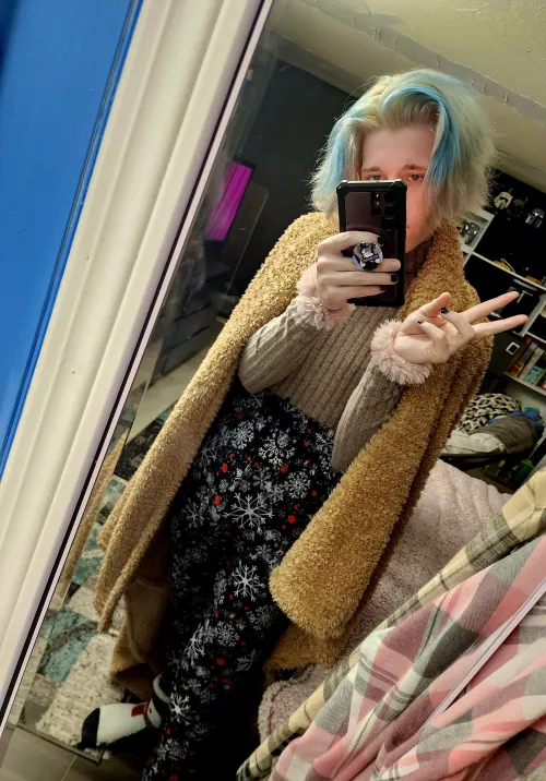 your goodnight text! fyi cuddling is overrated... haha.. unless..