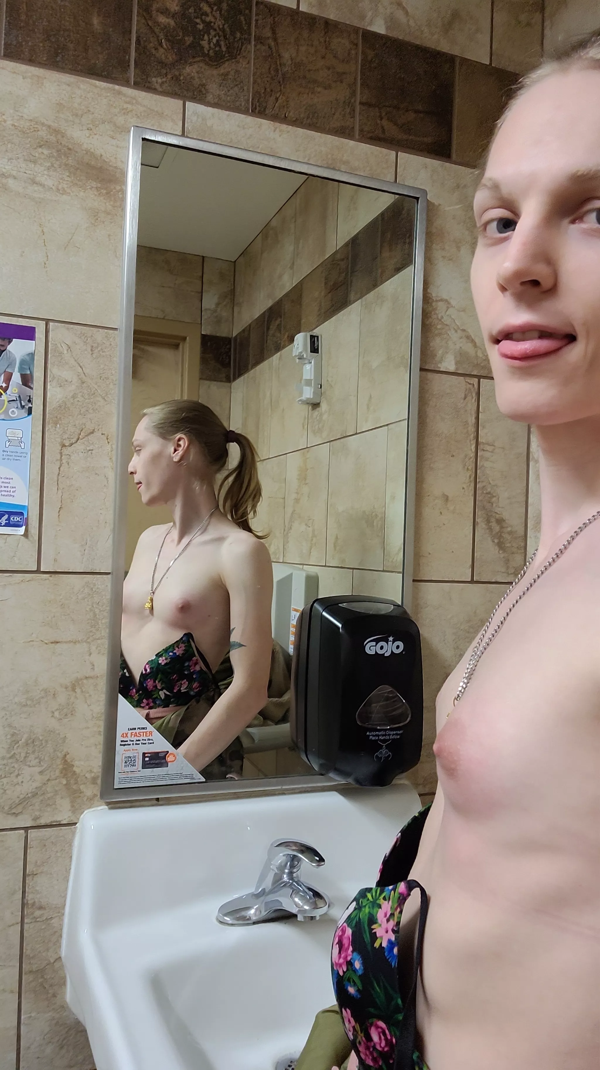 1-10 f 25 first time getting rated :p