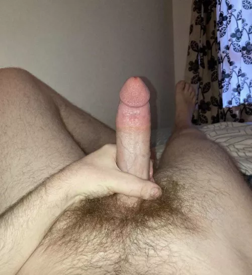 26 gay looking to trade, especially with older or guys who show face. Add klw_929