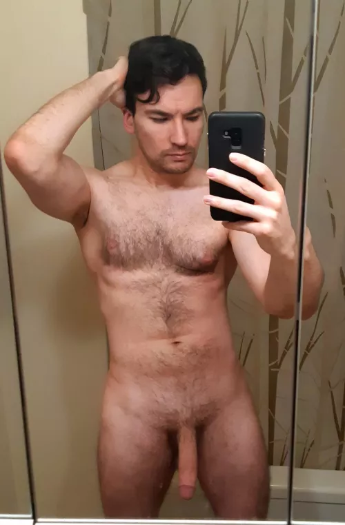 [34] Going completely natural. Body acceptance is a long road. I'm still nervous about showing everything like this