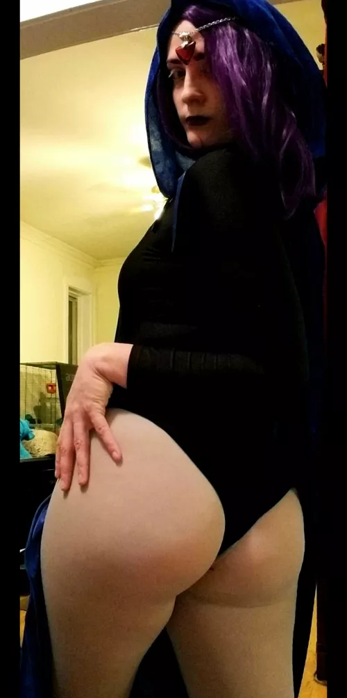 A quick Raven test by Tempi Kane.