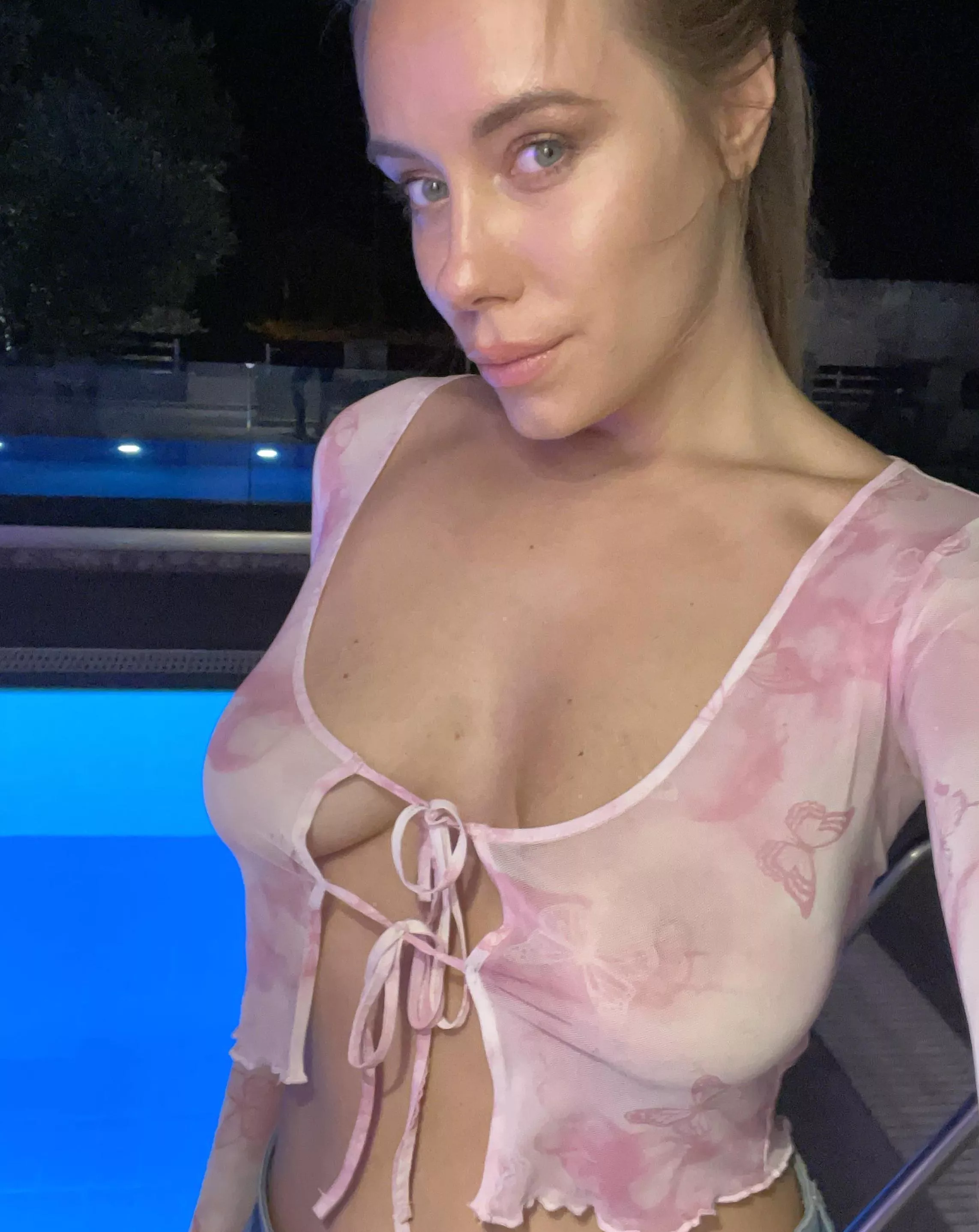 At the bookstore, I got horny