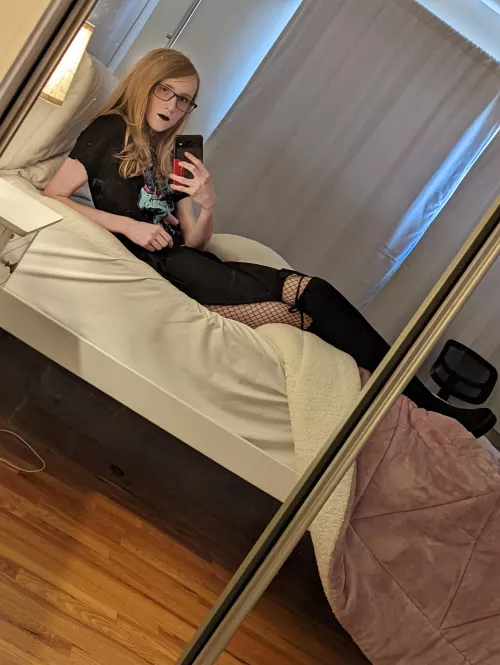 🖤~Back and Gother than ever~🖤 (Day 9+10 of posting a pic everyday until I've worn all the feminine clothes in my wardrobe)