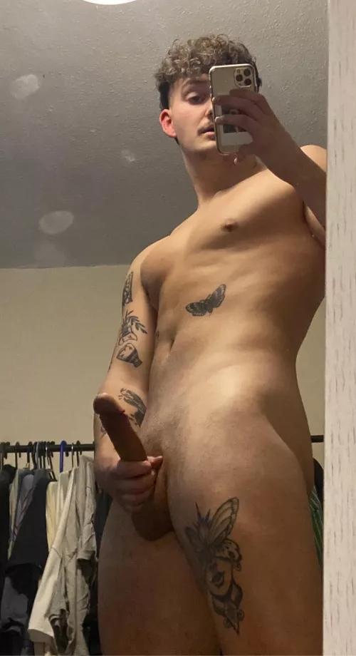 Dirty mirror for a dirty boy 😏