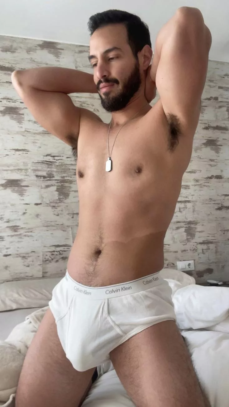 Do u want to suck my #armpit ?