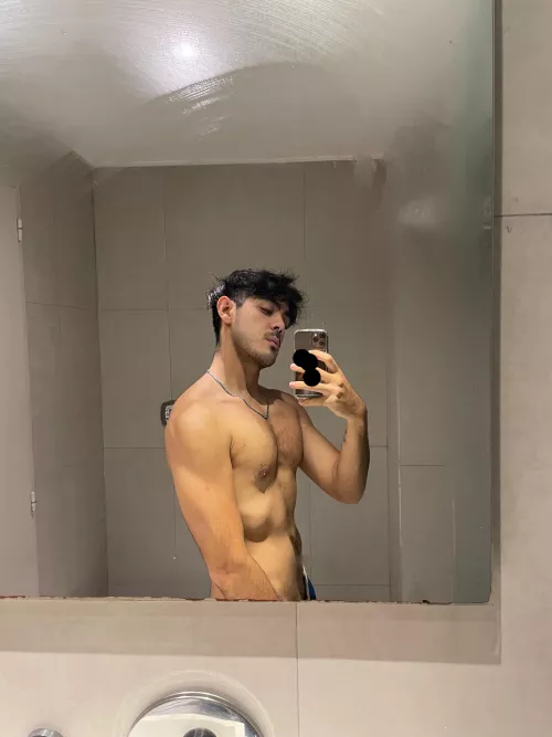 Do you like my tricep? (23)