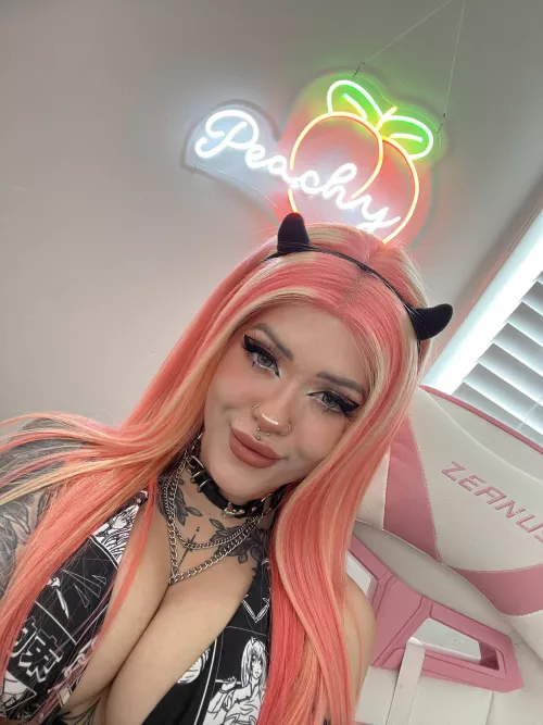 Early mornin slut postin