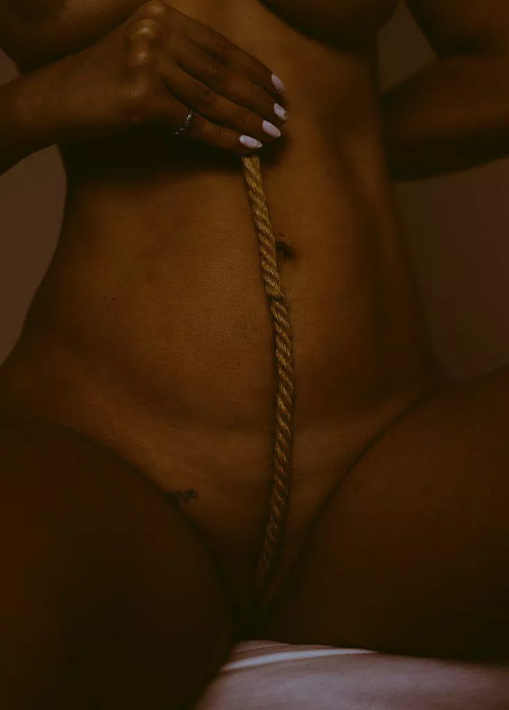 [F]Well ... I'm gonna say ... new day ... new rope marks !