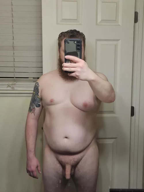 Getting ready for the day... I don't want clothes!