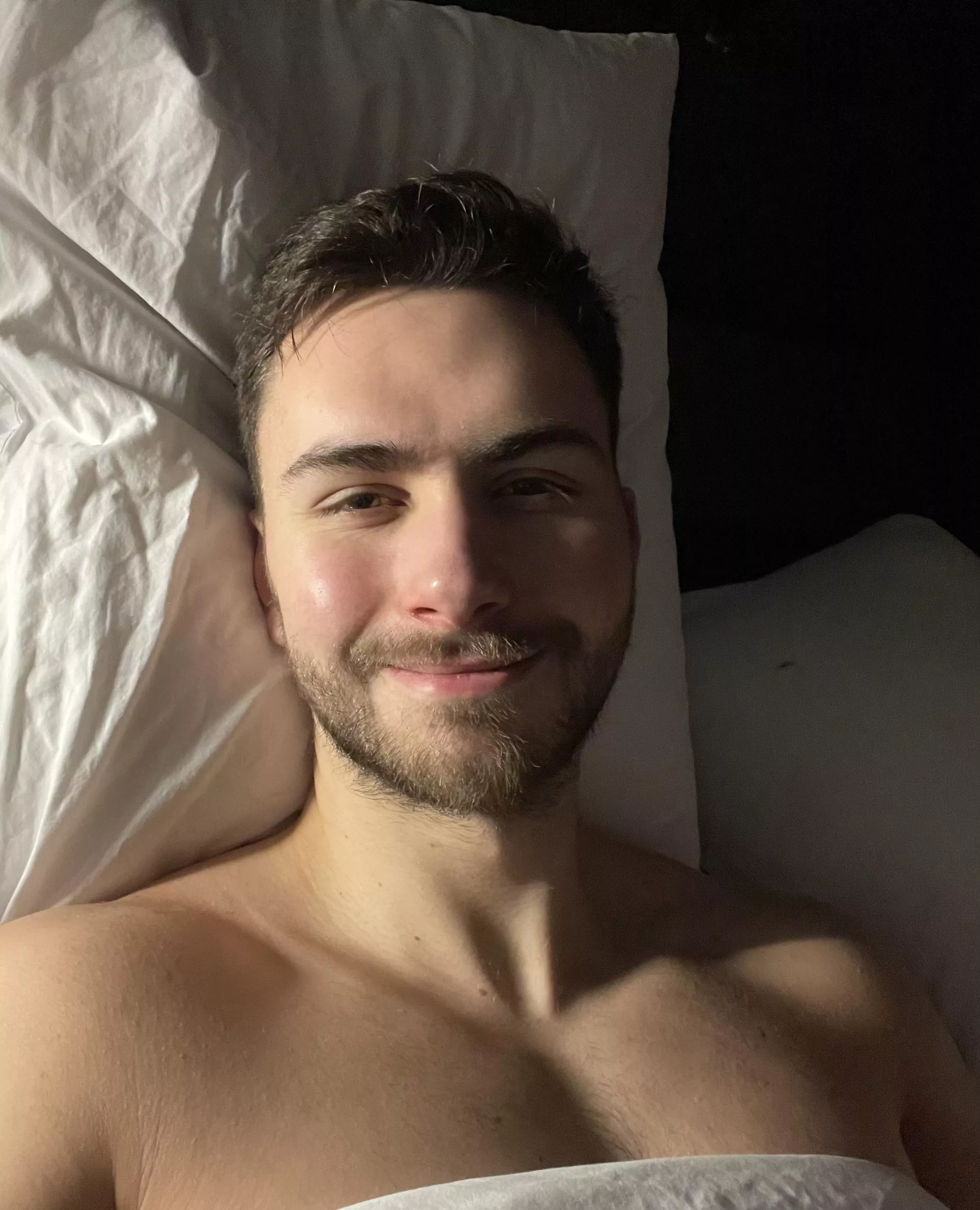 Had a rough day today so why not post on Reddit before bed, hope everyone’s doing okay out there