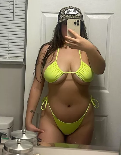 half Korean girl 💦❤️