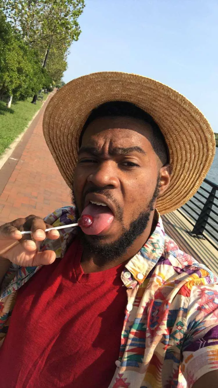 Happy humpday. Glad the weather getting warmer