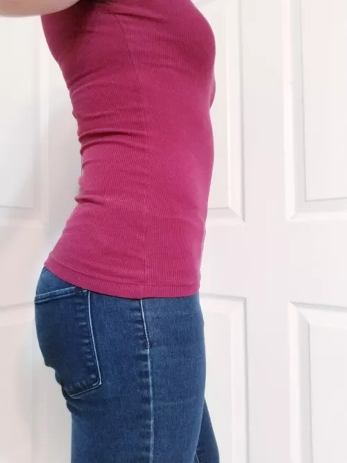 Hump day booty?