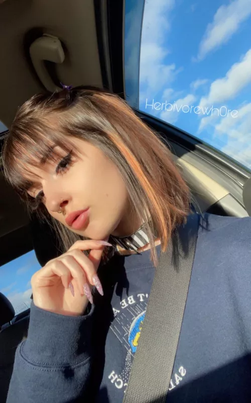 I need a master to take me on walks hehe