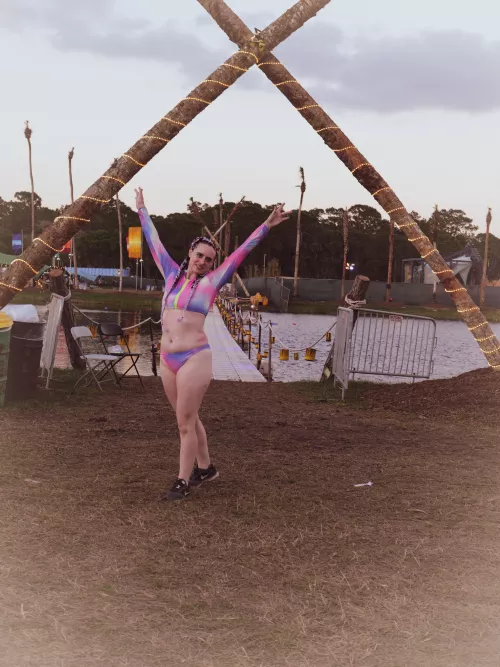 I should wear this more often ❤️ (@morganstormxo)