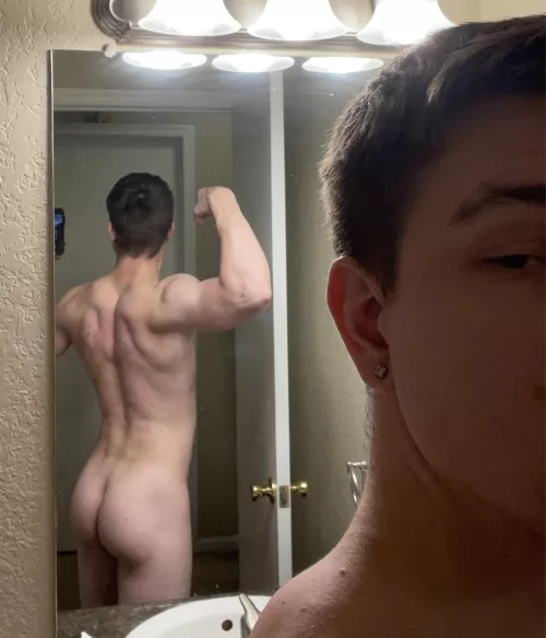 I squat 🏋🏼‍♂️