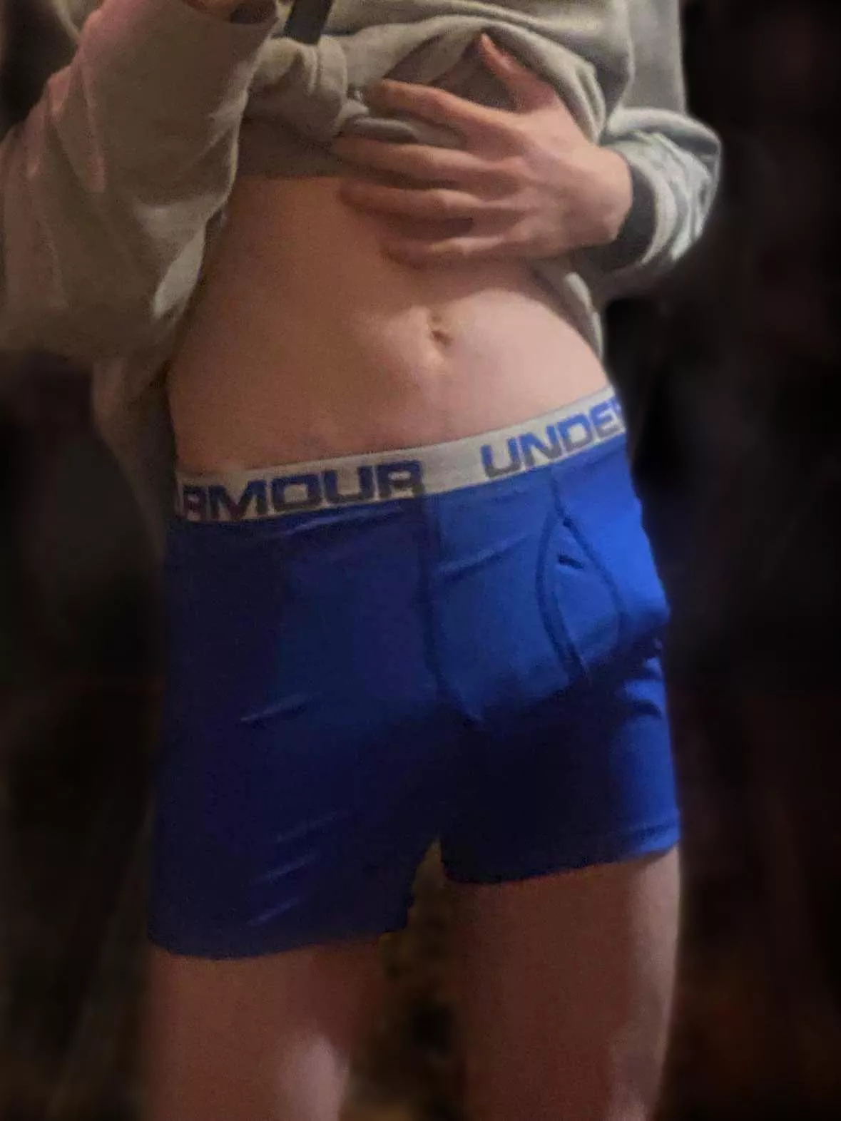 I want you to slide your hands under my wasteband (;