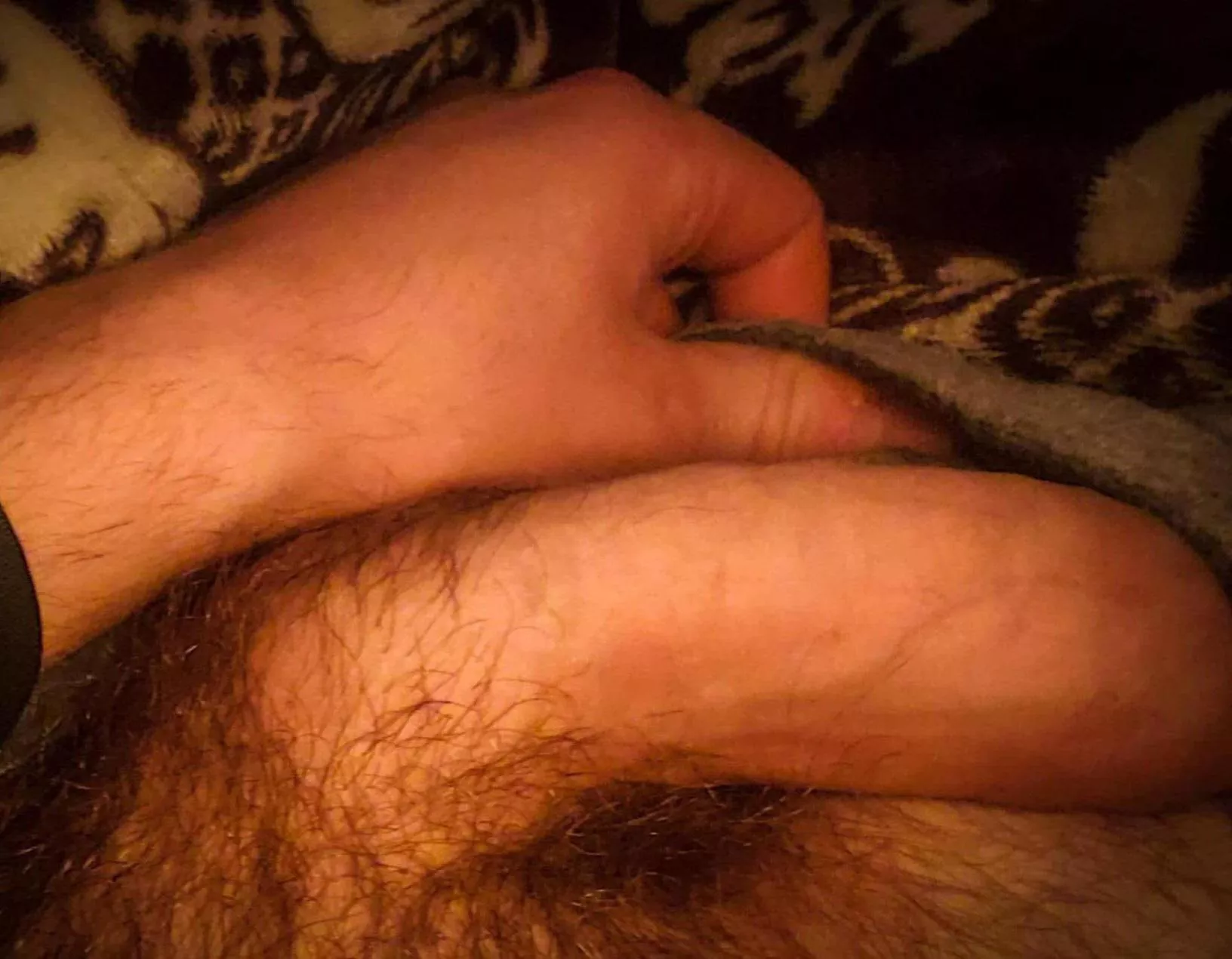 I'm here to flood you with thick Persian cum as I stretch your tight little hole.