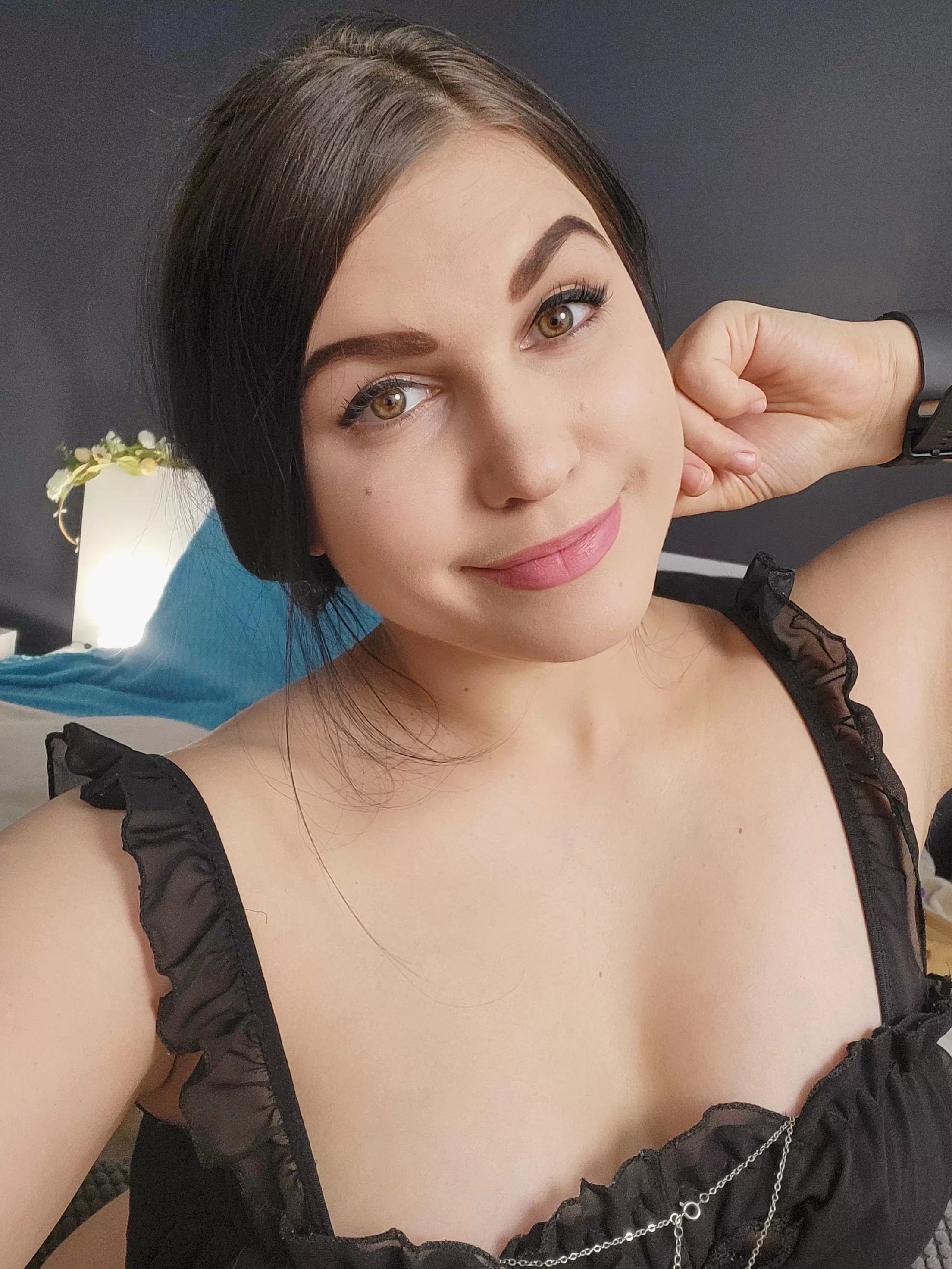 I'm online right now, if you would like to have some fun ;)
