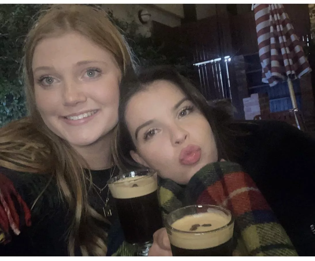 Lips absolutely begging for cum