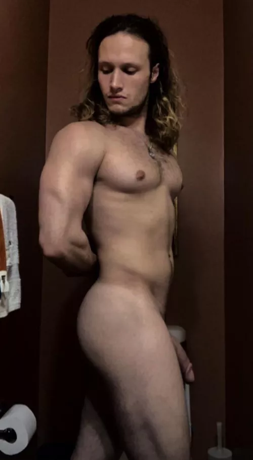 (M)21, 170 lbs, 5’9