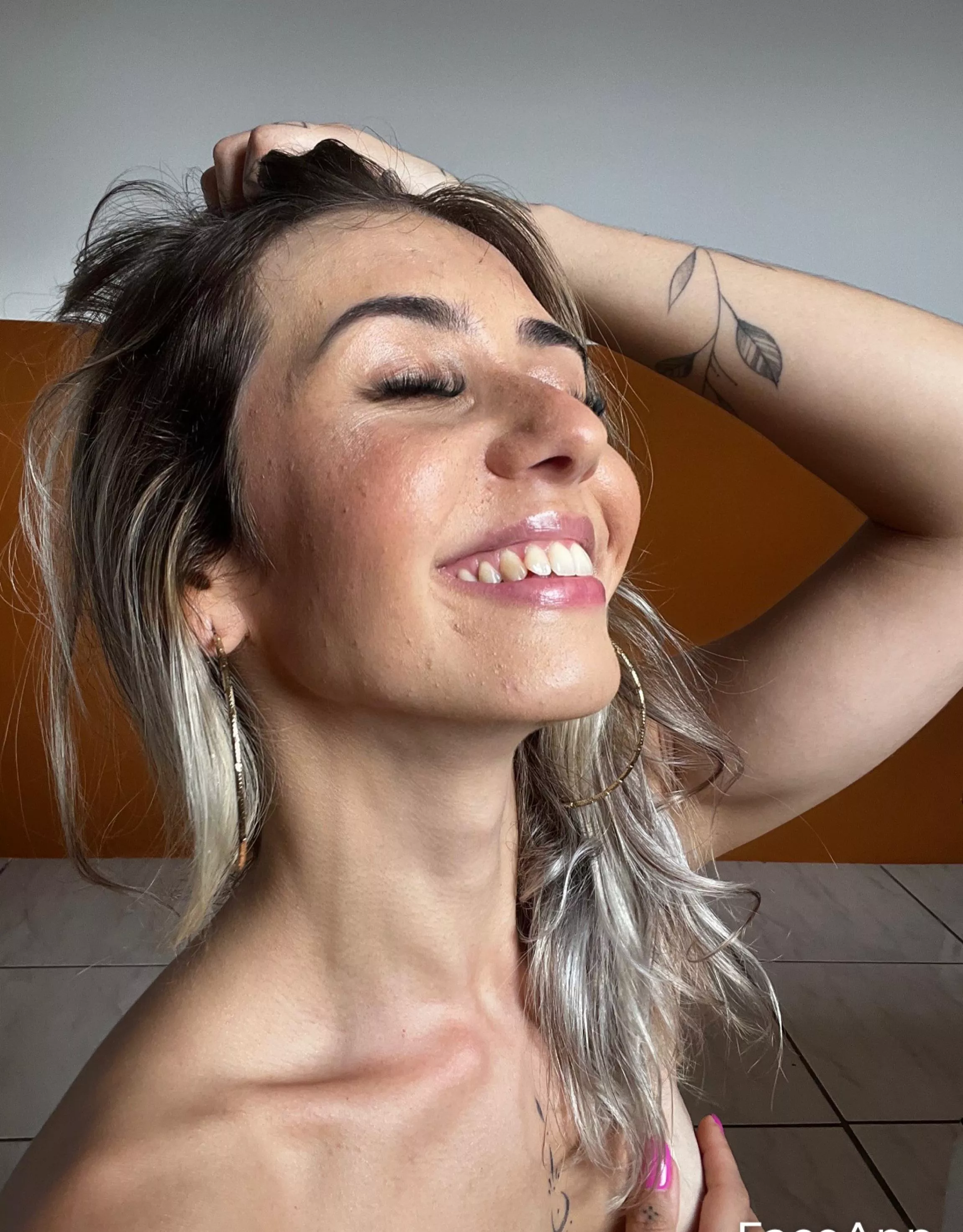 Me looking at u with your panties down